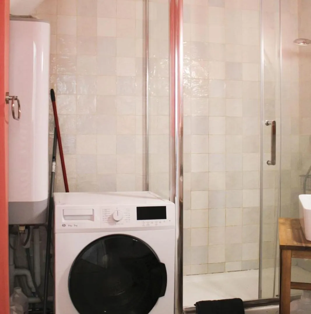 Beautiful Bright Apartment Near The Marais 巴黎
