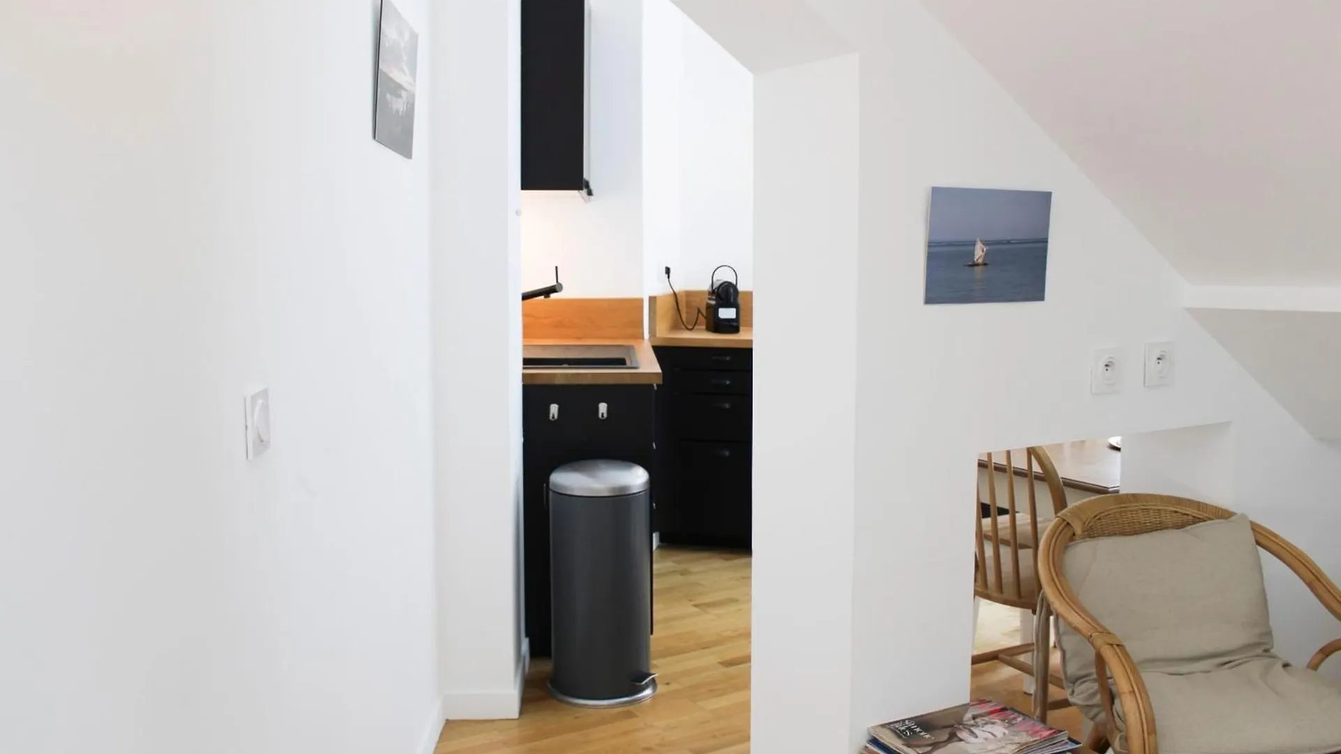 Beautiful Bright Apartment Near The Marais 巴黎